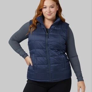 32 Degrees Dark Sapphire REVERSIBLE SHERPA-LINED VEST
